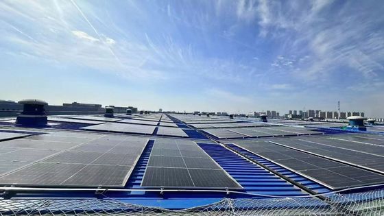 130lm/W zonnepanelen voor uw klantenvereisten