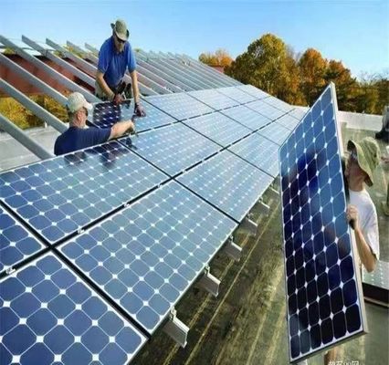 130lm/W Lumens milieuvriendelijke zonnepanelen Duurzame en milieuvriendelijke oplossingen